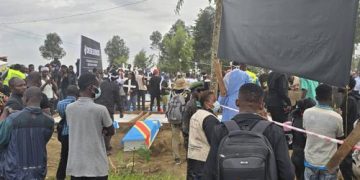 DR Congo bury bomb victims, vows justice for Mugunga camp attack  