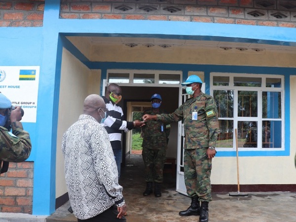 Rwandan peacekeepers build guest house in Central Africa
