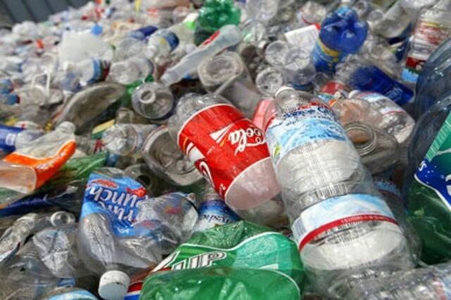 Rwanda to start taxing imported plastic products