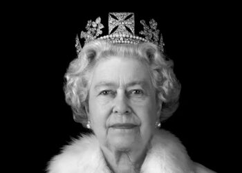 The UK mourns Queen Elizabeth II