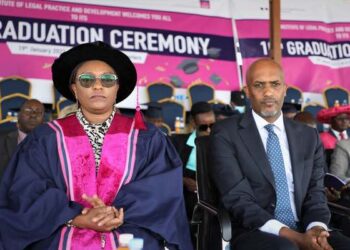 Over 700 receive post graduate diplomas in legal practice