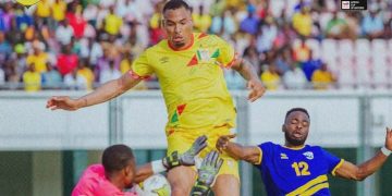 Rwanda football team held by Benin