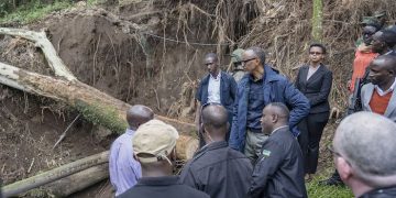 President Kagame visits areas affected by floods and landslides