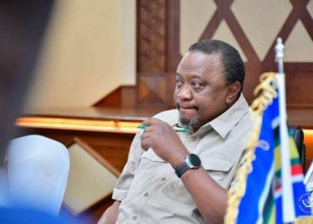 Kenyatta calls on armed groups in DRC to lay down arms