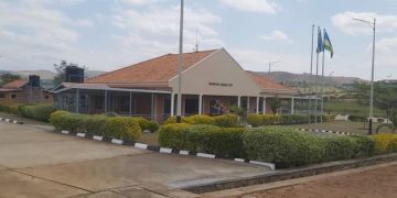 Rwanda-Uganda open new border post at Rwempasha-Kizinga