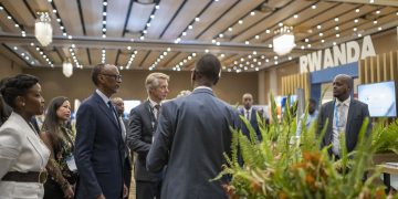 Kagame fustigates the limited mobile connectivity in Africa