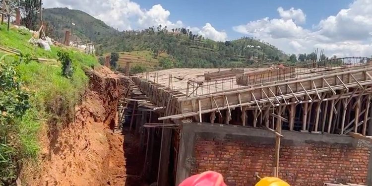 Two dead, 8 injured after wall collapses in Nyamasheke