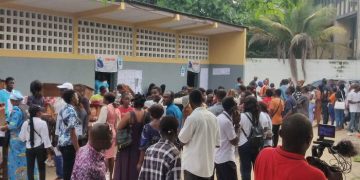 DR Congo closes land borders on election day