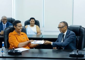 President Kagame presents candidature at Electoral Commission