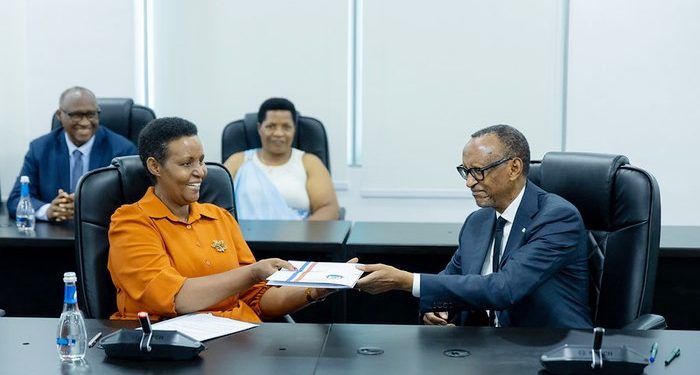 President Kagame presents candidature at Electoral Commission