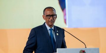 Kagame Advocates for Women’s and Youth’s Role in Trade Development