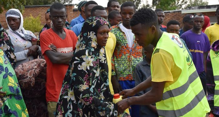 Families in Gatsibo Receive Food Packages for Ramadan Meals