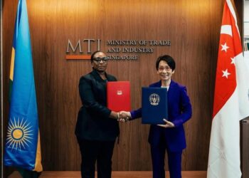 Rwanda, Singapore Sign Carbon Credit Deal to Advance Climate Goals