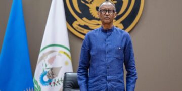 Kagame Urges New Leaders to Serve with Integrity