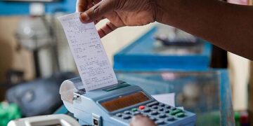 RRA Rewards Shoppers with Rwf 464 Million for Requesting VAT Receipts