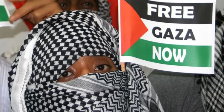 Kenyans Rally in Nairobi to Show Solidarity with Palestinians