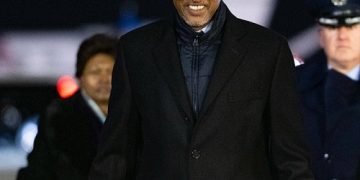 High Stakes in Washington: New Deal Could Usher Peace—or Renew Turmoil