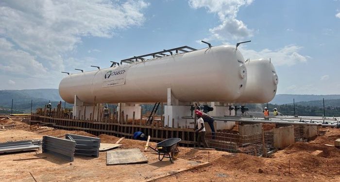 Construction of Rwf.65 billion gas storage facilities in Kigali reaches 70%