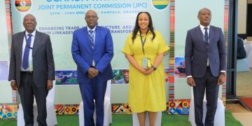 Rwanda, Uganda pledge stronger trade and cooperation at Kampala talks