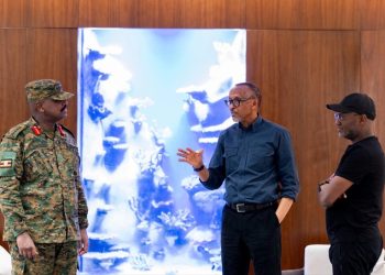 Muhoozi hails Rwanda ties after meeting Kagame in Kigali