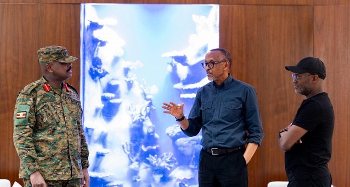 Muhoozi hails Rwanda ties after meeting Kagame in Kigali