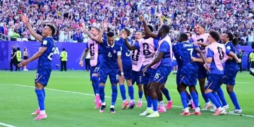 Mbappé penalty sends France into World Cup quarter-finals against Morocco