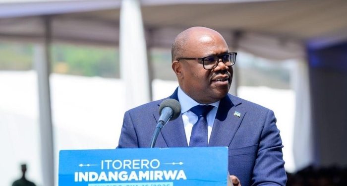 Rwanda PM urges youth to make right choices amid opportunities, temptations