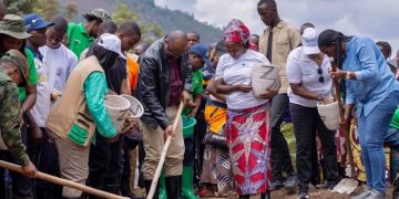 PM warns neglected irrigation systems could undermine farm yields